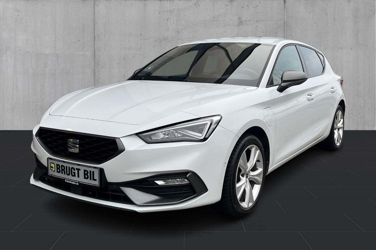 Hvid Seat Leon fra 2021