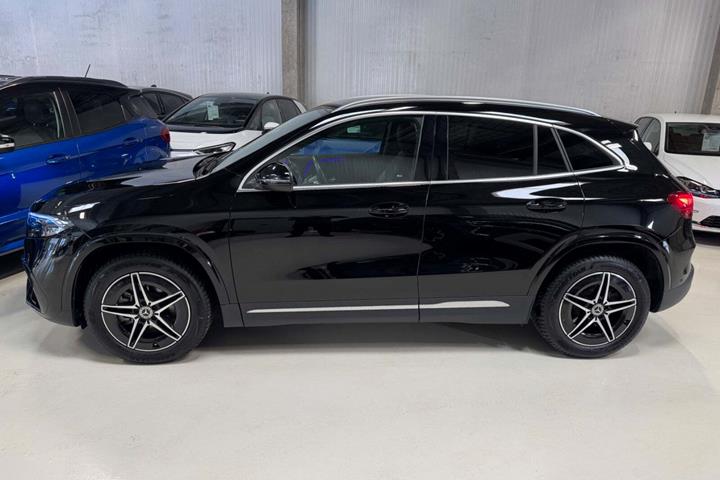 undefined Mercedes EQA350 fra 2024 set udefra