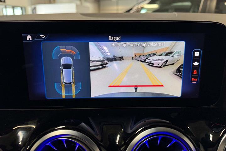 undefined Mercedes EQA350 fra 2024 set indefra