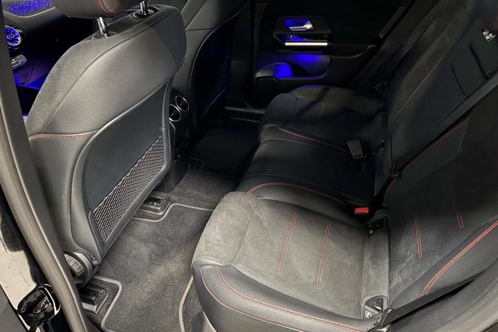 undefined Mercedes EQA350 fra 2024 set indefra