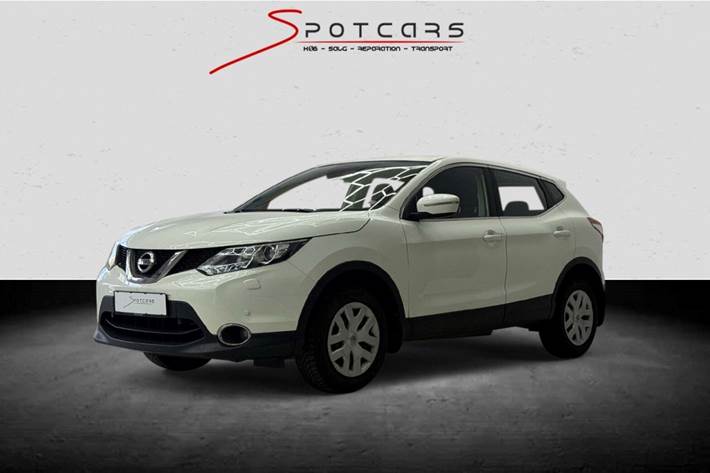 Hvid Nissan Qashqai fra 2014