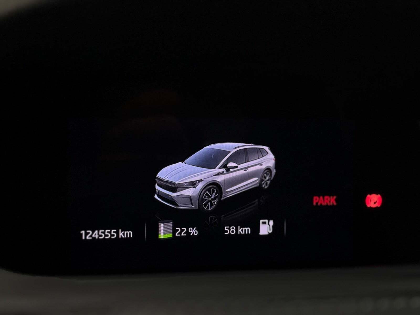 Sølv Skoda Enyaq fra 2021