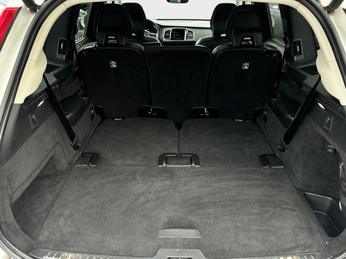 undefined Volvo XC90 fra 2019