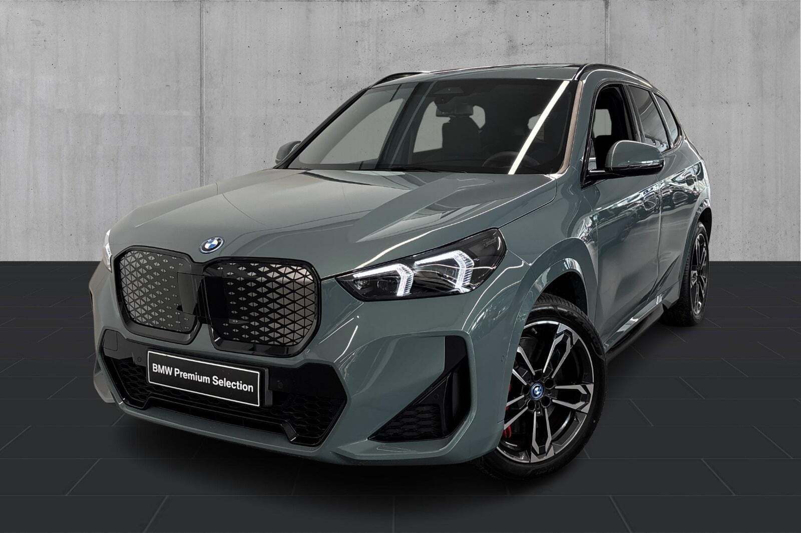 BMW iX1 eDrive20 M-Sport Pro