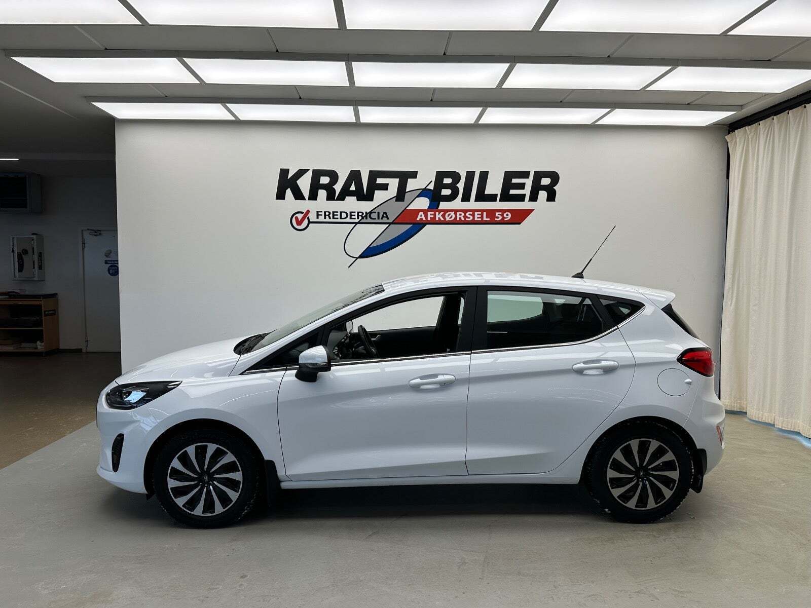 Ford Fiesta 1,0 EcoBoost mHEV Titanium