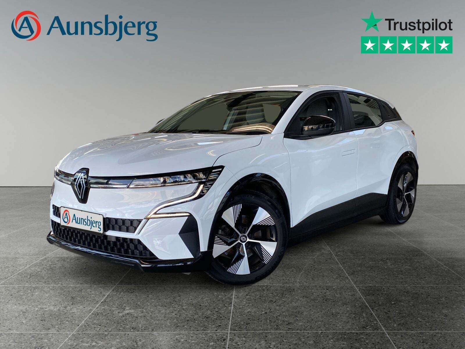 Hvid Renault Megane E-Tech fra 2022