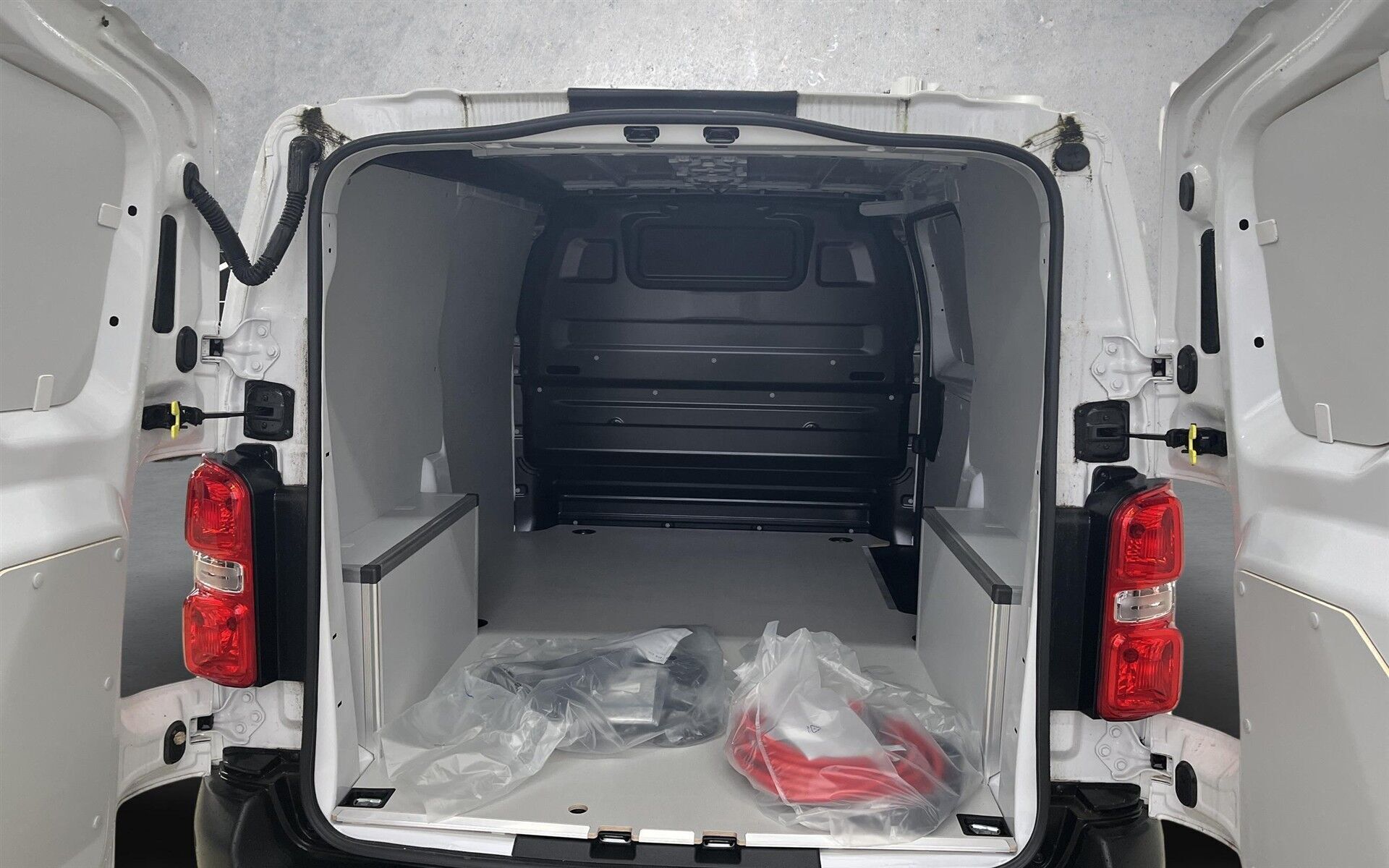 Citroën e-Jumpy L2 EL Baseline 136HK Van Aut.