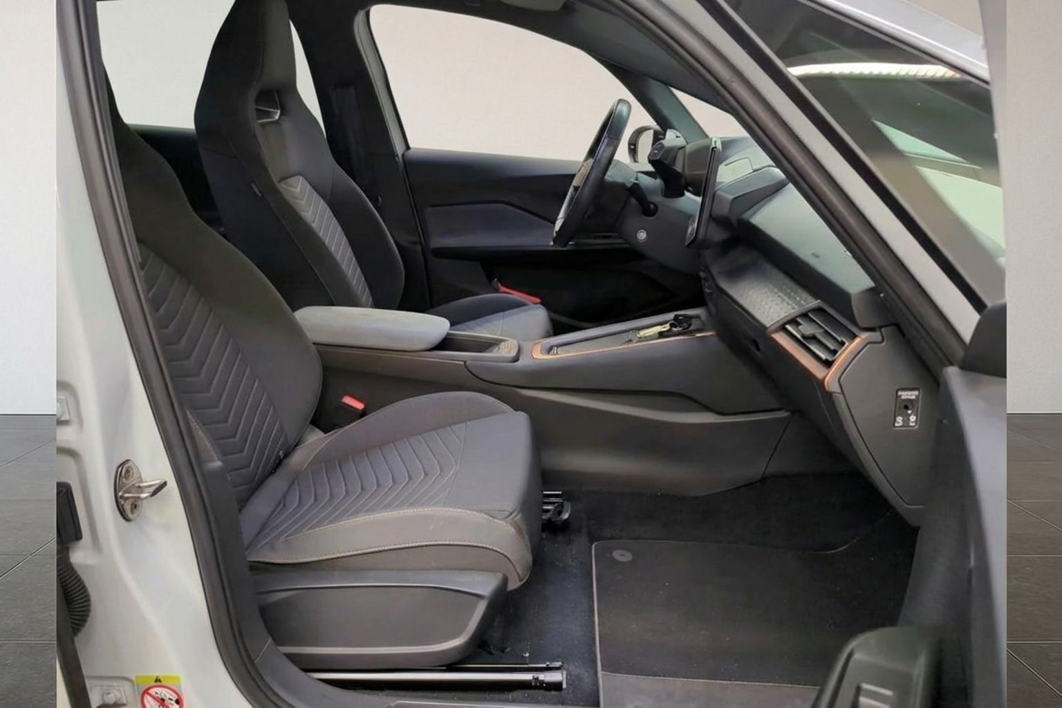 Hvid Cupra Born fra 2021