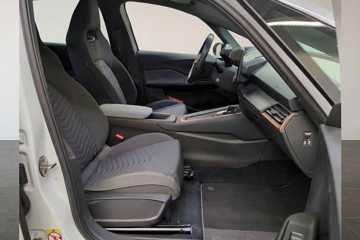 Hvid Cupra Born fra 2021