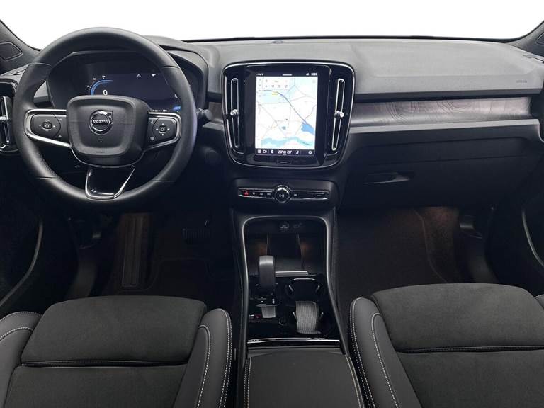 Volvo C40 P6 Recharge Plus 231HK 4d Aut.