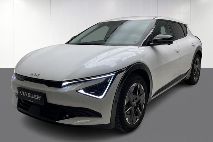 Hvid Kia EV6 fra 2025 set udefra
