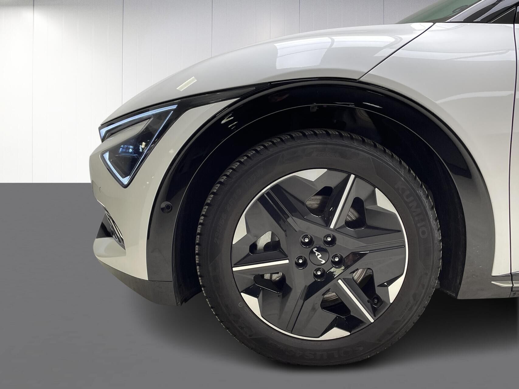 Hvid Kia EV6 fra 2025