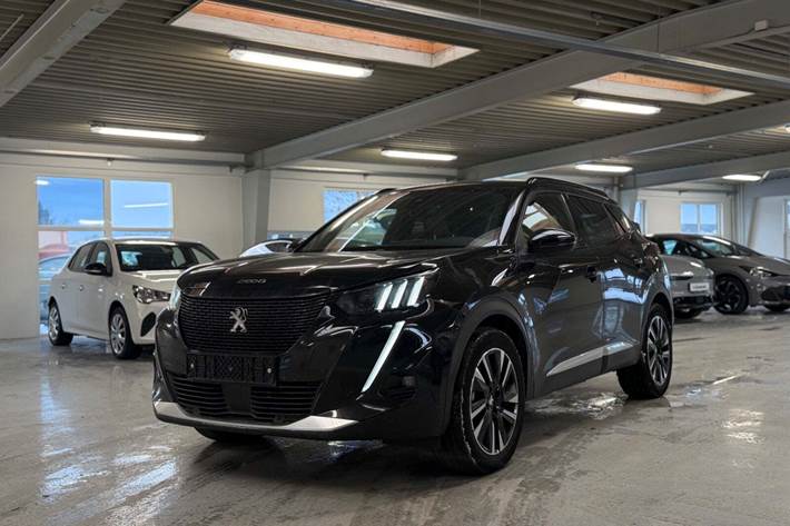 Sort Peugeot e-2008 fra 2021