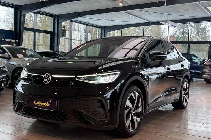 Sort VW ID.5 fra 2024 set udefra