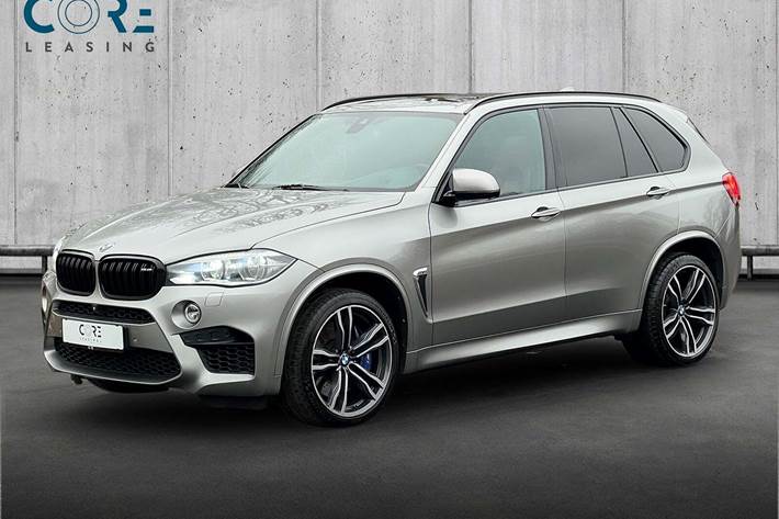 Sølv BMW X5 fra 2015