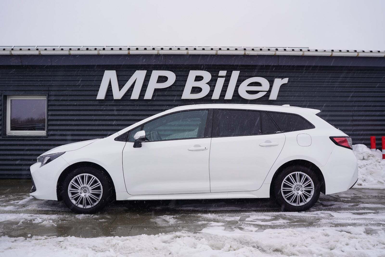 Toyota Corolla 1,8 Hybrid H3 Touring Sports MDS Van