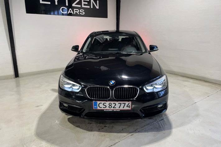 Sort BMW 118d fra 2017