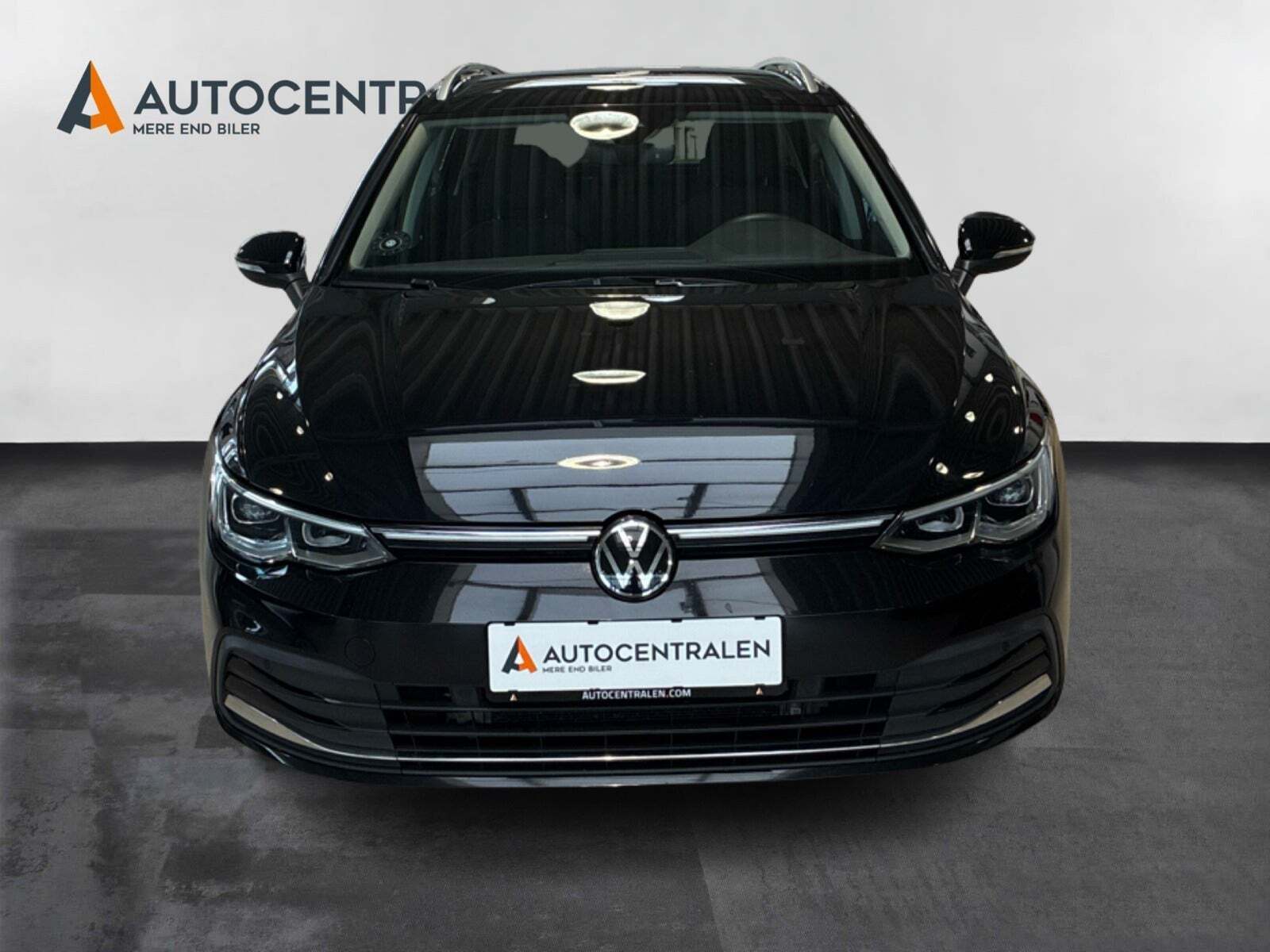 VW Golf VIII 1,5 eTSi 150 Style Variant DSG