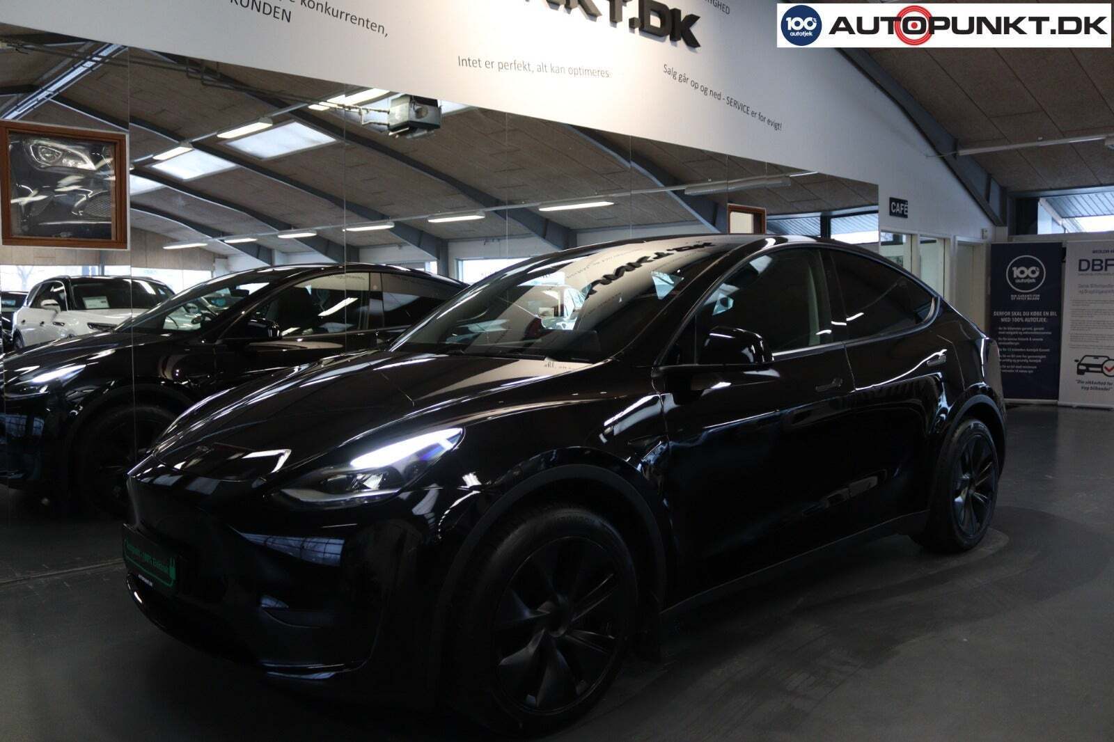 Tesla Model Y Long Range RWD