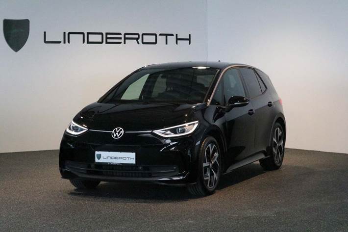 Sort VW ID.3 fra 2023 set udefra