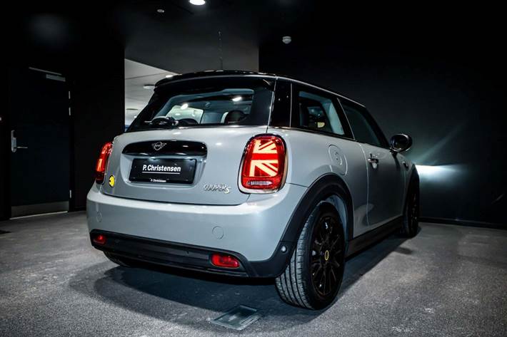 Grå Mini Cooper SE fra 2022
