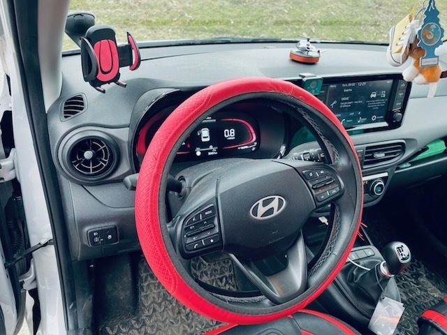 Grå Hyundai Hyundai i10 Advanced fra 2024