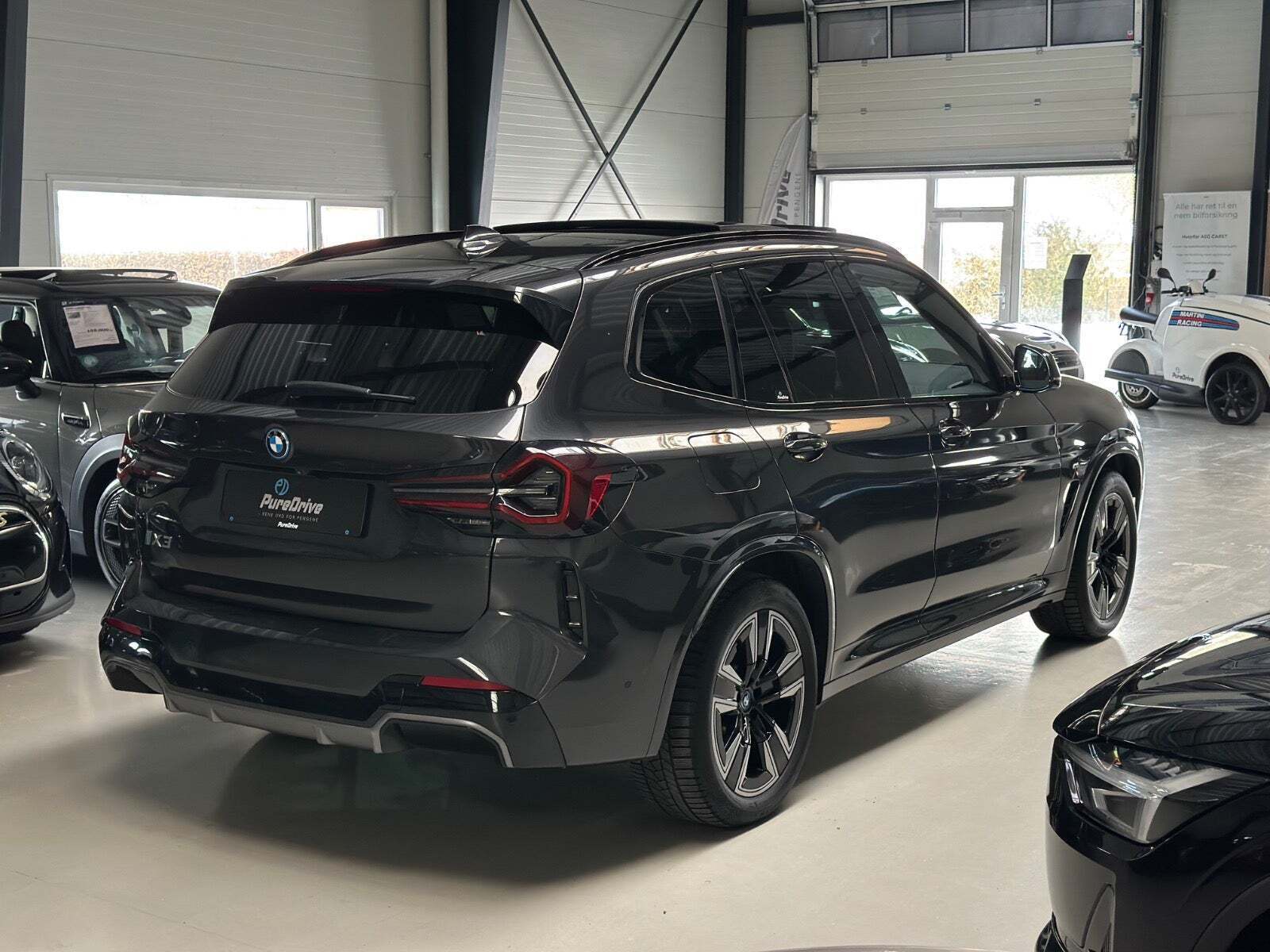 BMW iX3 Charged M-Sport