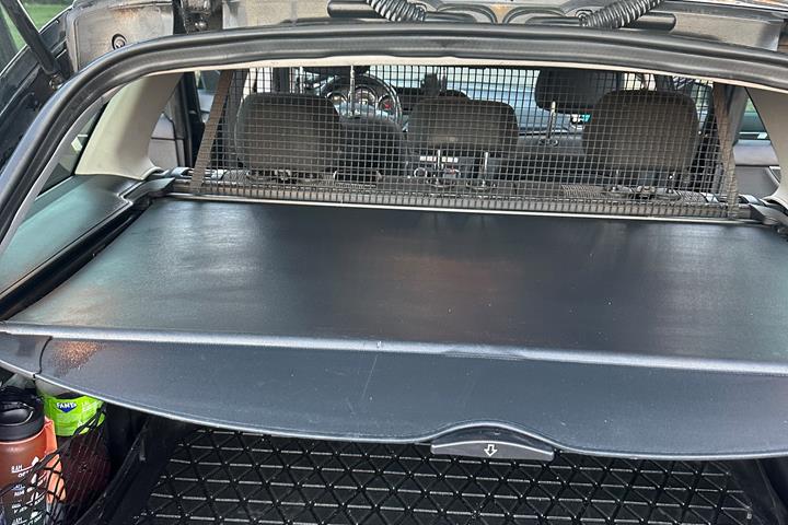 Sort Mercedes 220 fra 2011