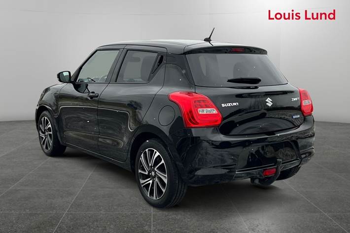 Sort Suzuki Swift fra 2021