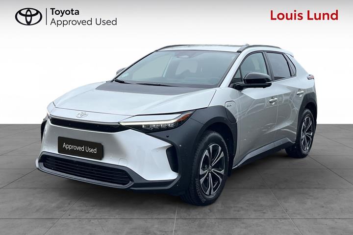 undefined Toyota BZ4X fra 2025 set udefra