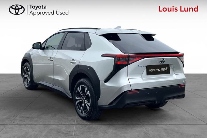 undefined Toyota BZ4X fra 2025