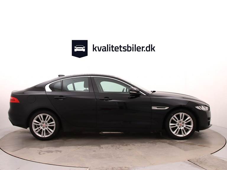 Jaguar XE 2,0 D Pure 180HK 8g Aut.