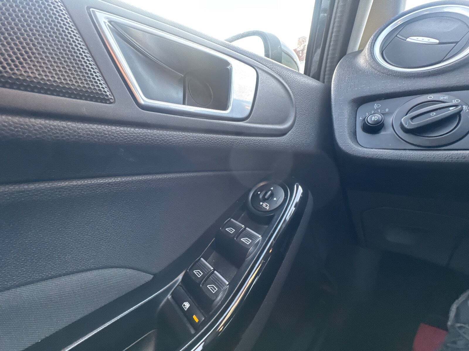 undefined Ford Fiesta fra 2015