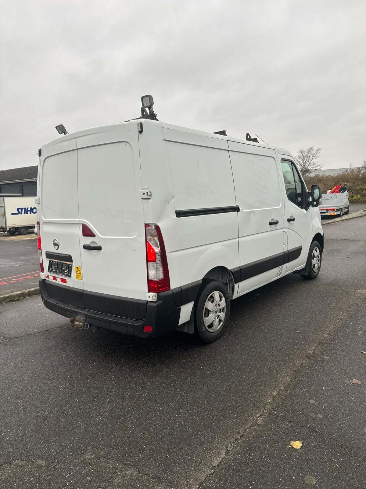 undefined Nissan NV400 fra 2012 set udefra