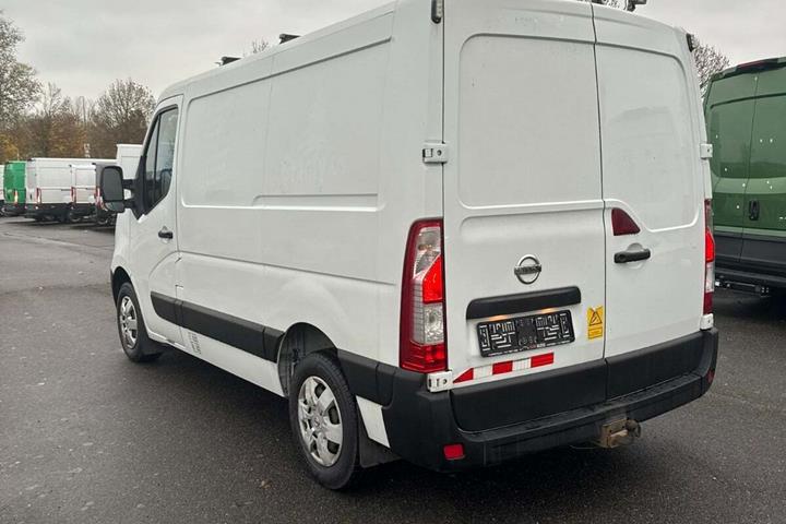 undefined Nissan NV400 fra 2012 set udefra