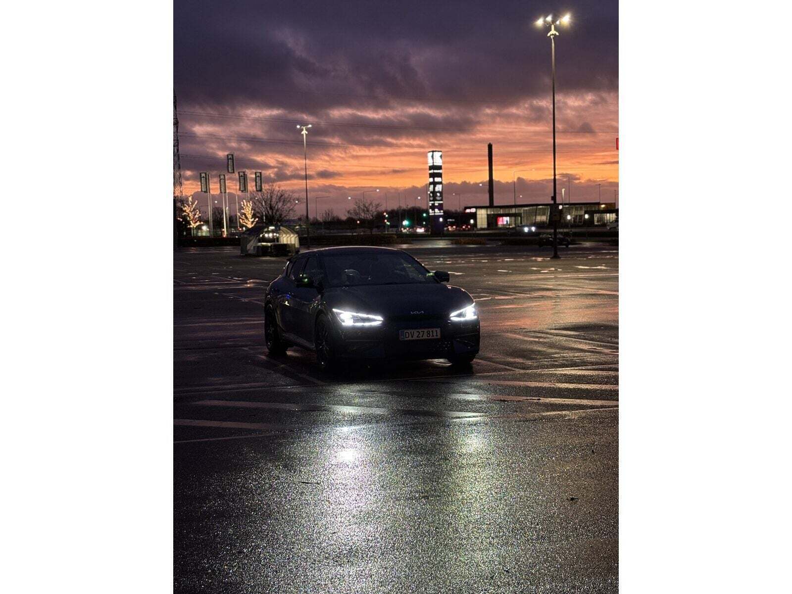 Blå Kia EV6 fra 2021