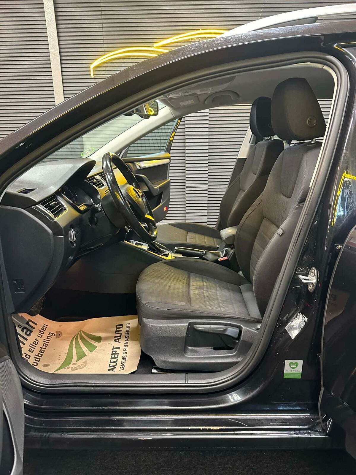 Skoda Octavia 2,0 TDi 150 Ambition Combi DSG