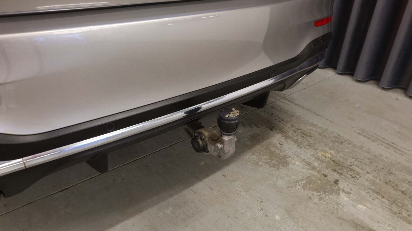 Orange Mercedes GLC400 d fra 2020