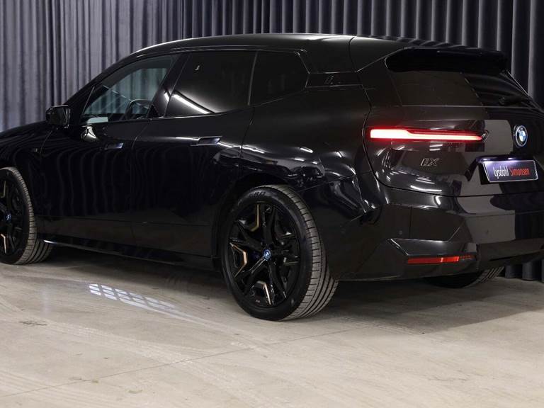 BMW iX M60 xDrive