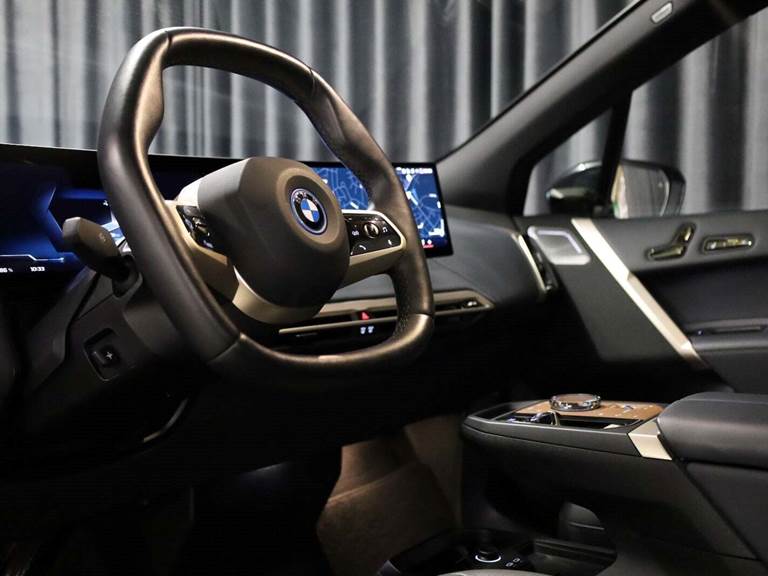 BMW iX M60 xDrive
