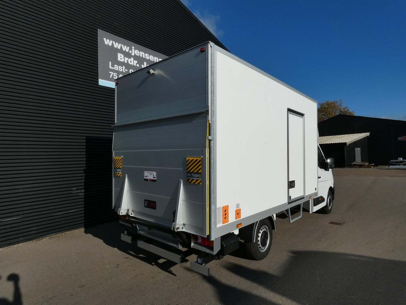 Renault Master V T35 2,0 dCi 170 L3 Chassis aut.
