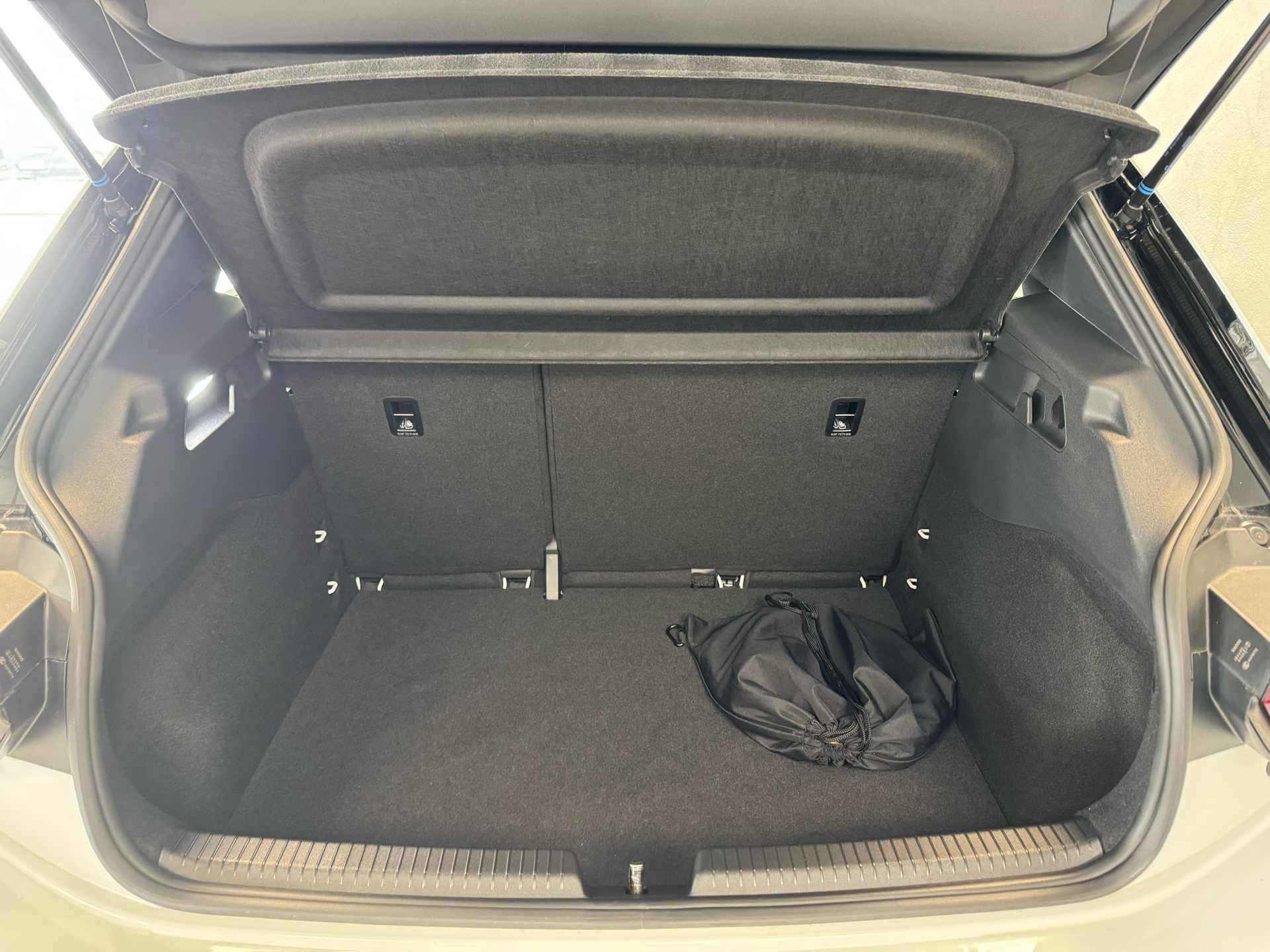 Hvid VW ID.3 fra 2021