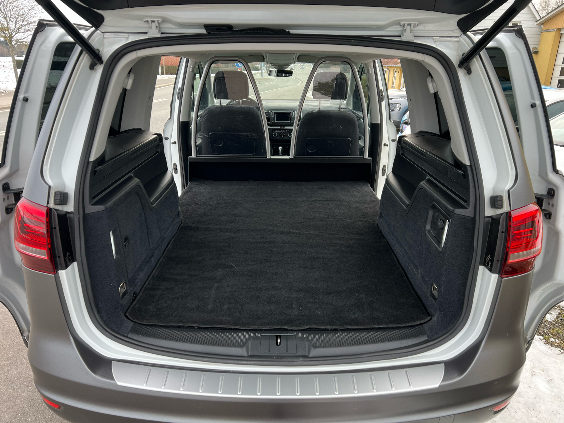 VW Sharan 2,0 TDI BMT SCR Comfortline Plus DSG 150HK 6g Aut.