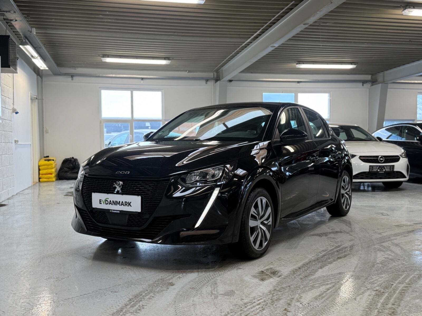 Peugeot e-208 50 Active