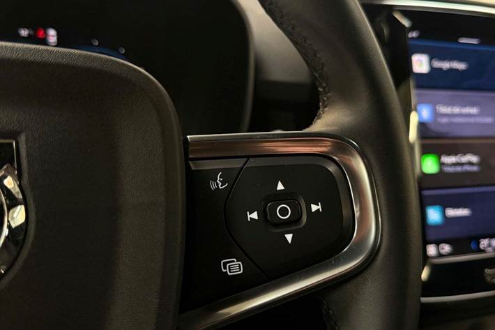 Sort Volvo C40 fra 2023