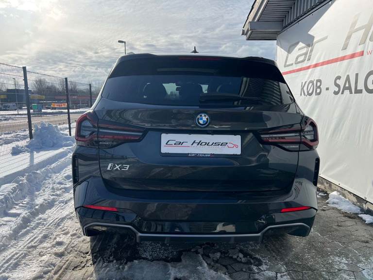 BMW iX3 Charged Plus M-Sport