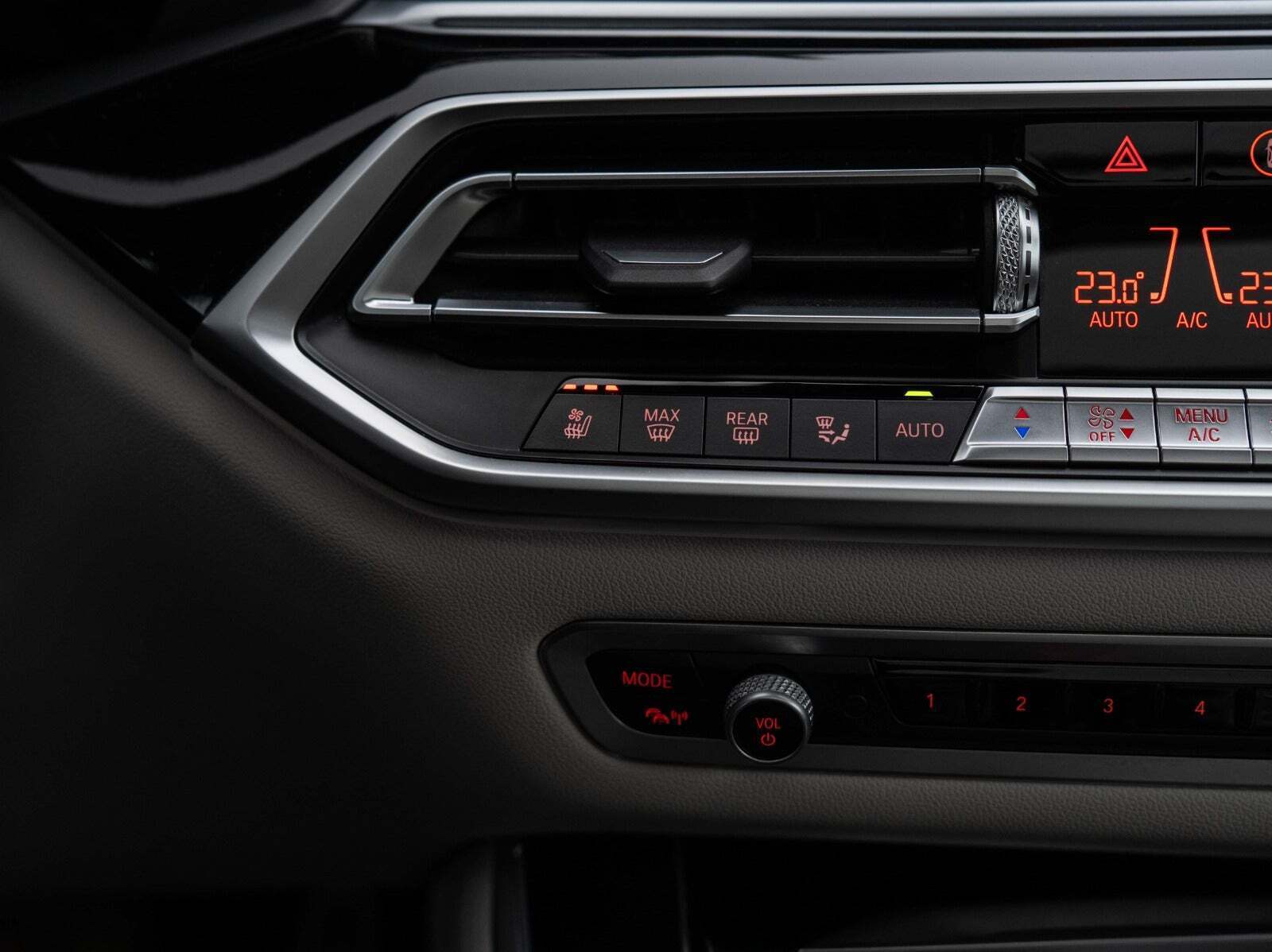 Hvid BMW X5 fra 2020