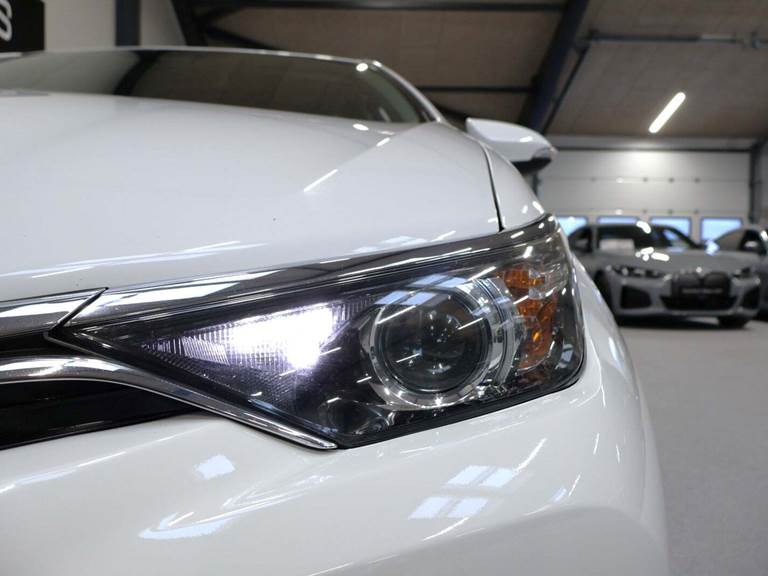 Toyota Auris 1,8 Hybrid H2 Comfort CVT