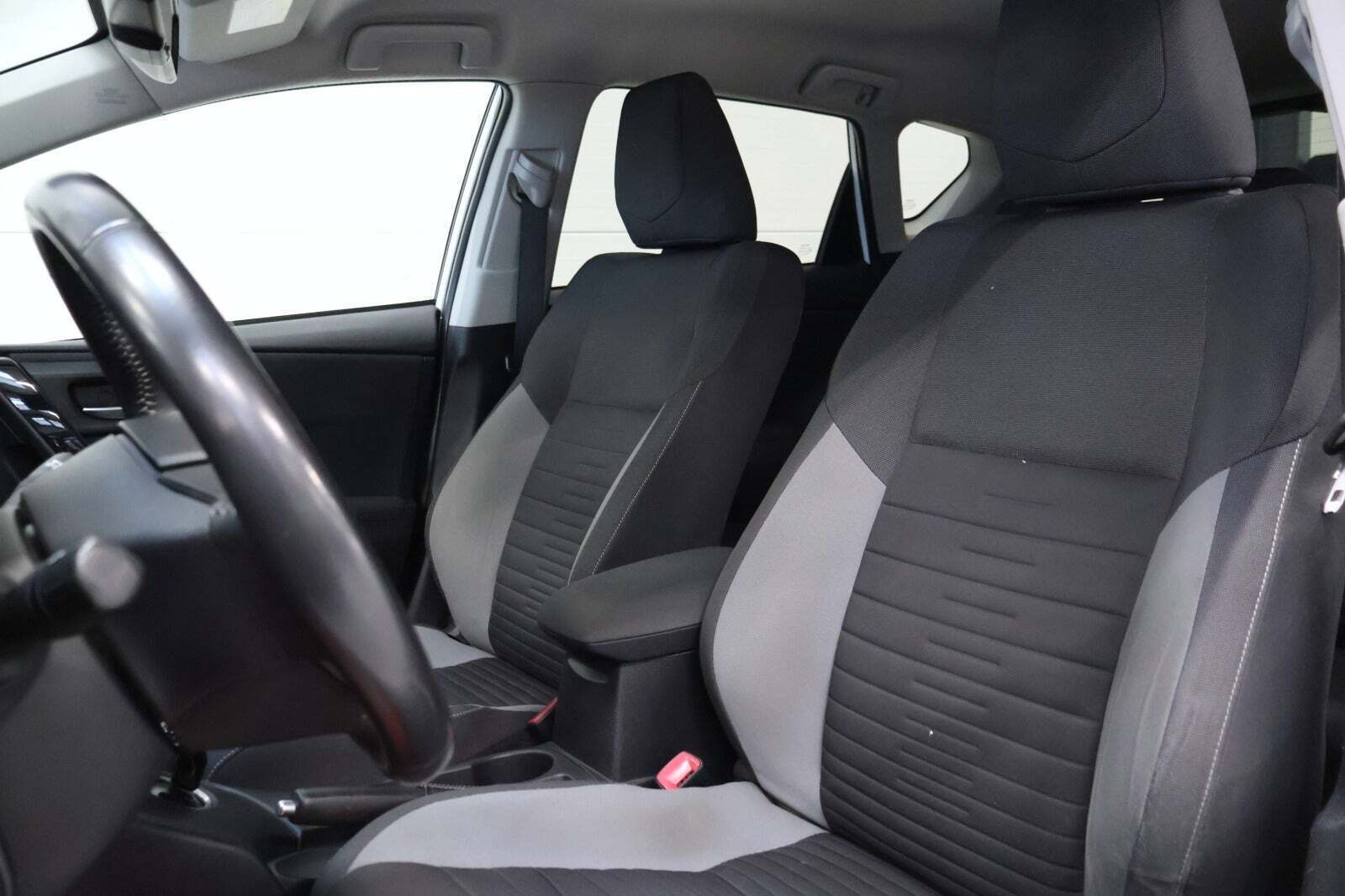 Toyota Auris 1,8 Hybrid H2 Comfort CVT