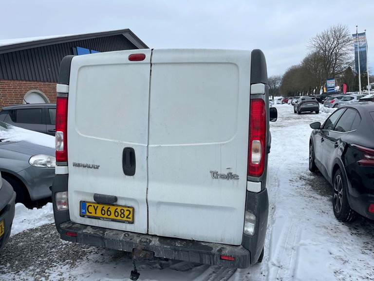 Renault Trafic T29 2,0 D 115 L1H1